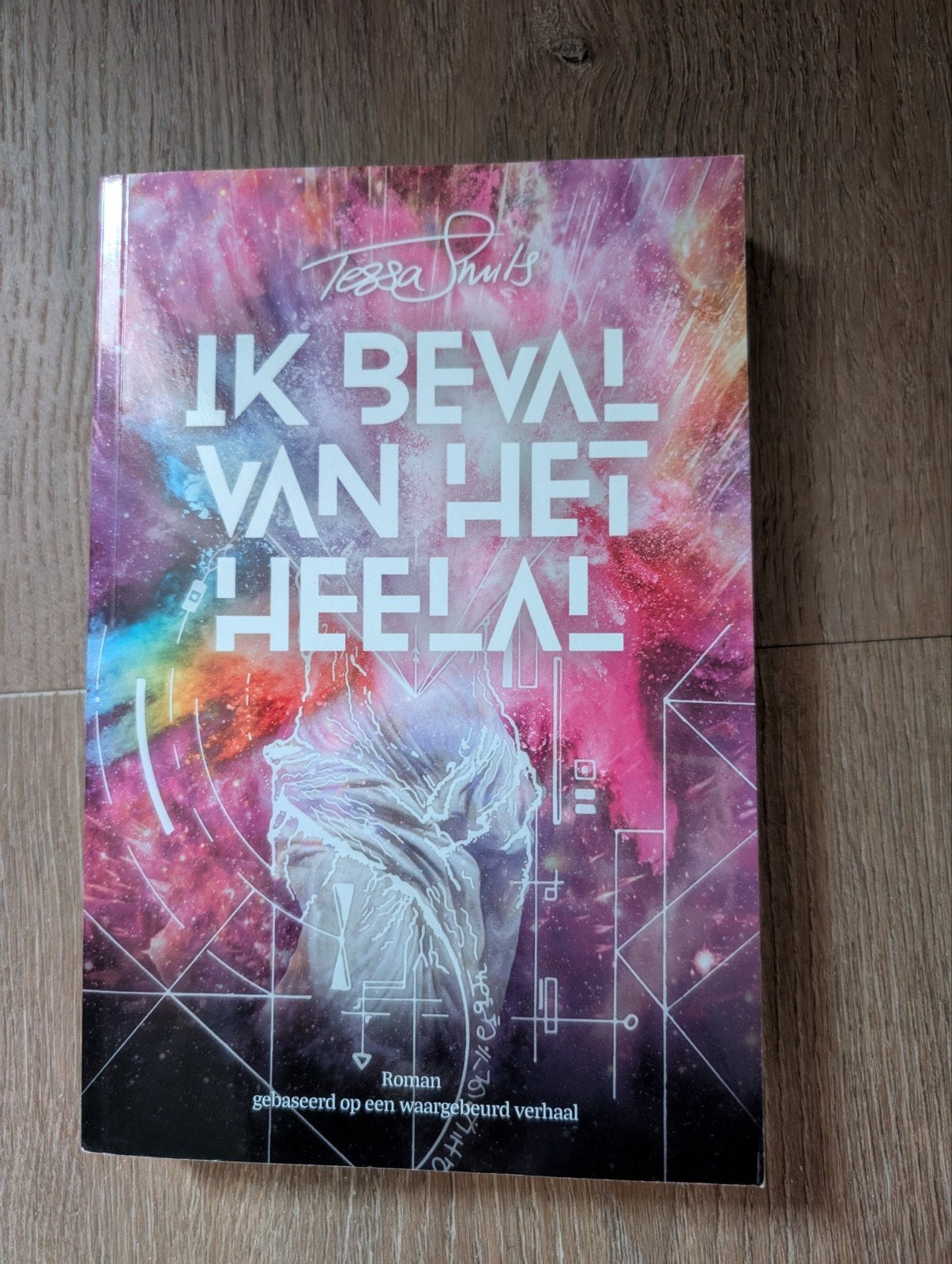 Ik beval van het heelal, Ophalen of Verzenden, Zo goed als nieuw, Tessa Smits