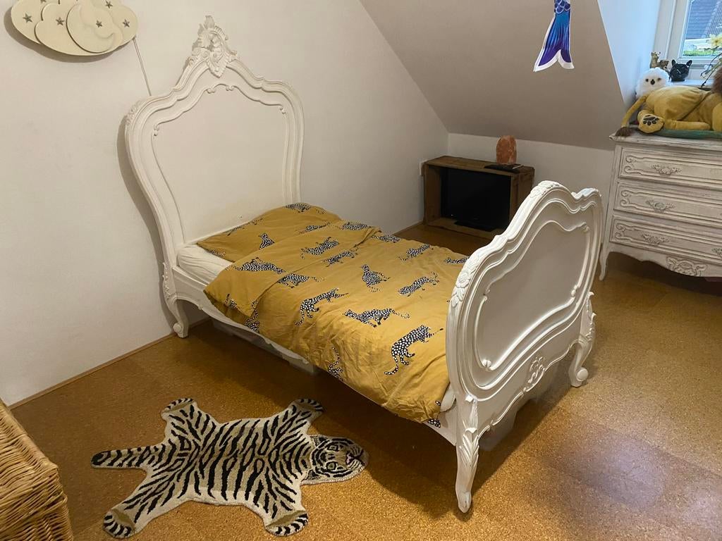 Kinderbedje princessen barok rococo Frans Louis seize, Kinderen en Baby's, Kinderkamer | Bedden, Ophalen, Gebruikt