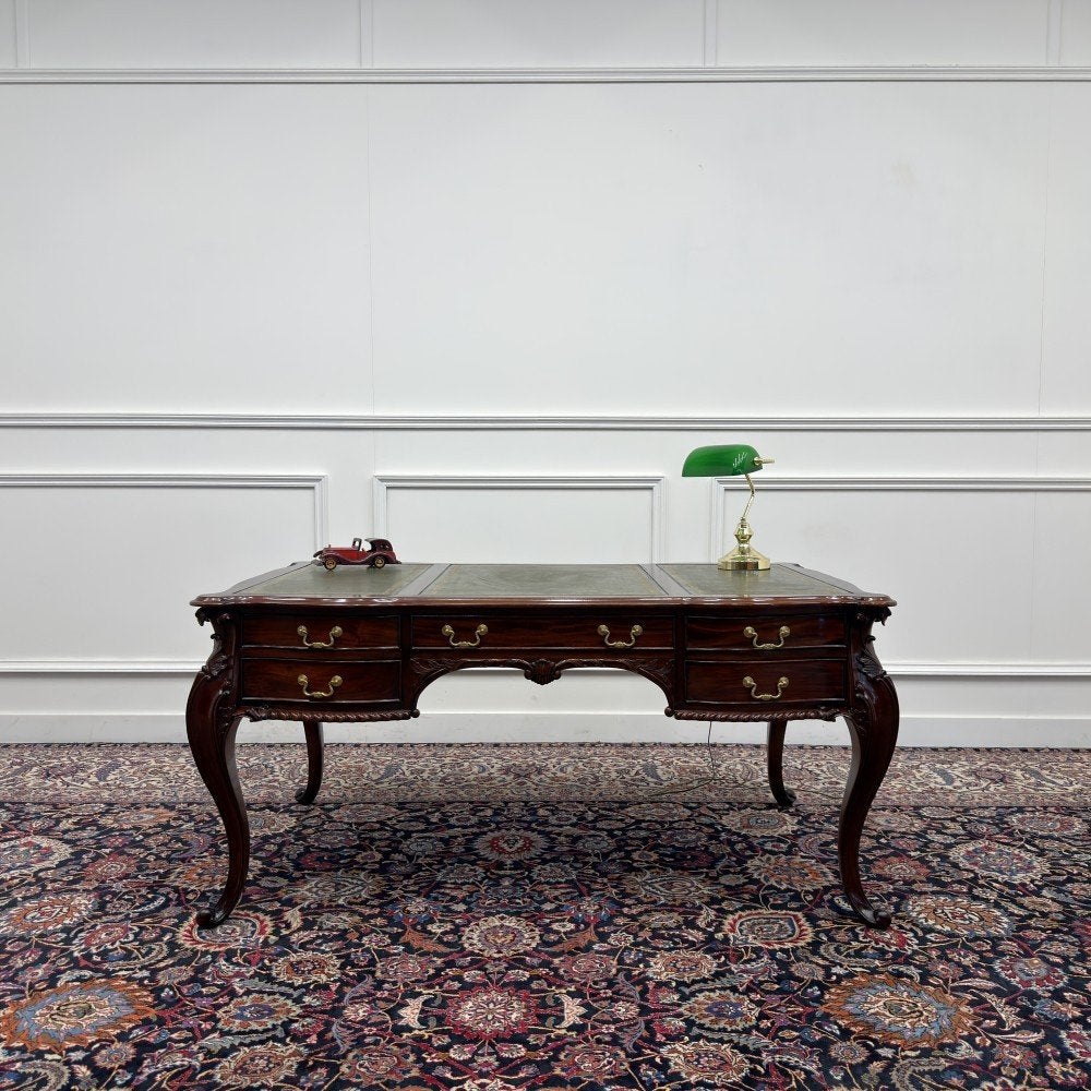 Klassiek Engels Chesterfield Schrijftafel Bureau, Antiek en Kunst, Ophalen of Verzenden
