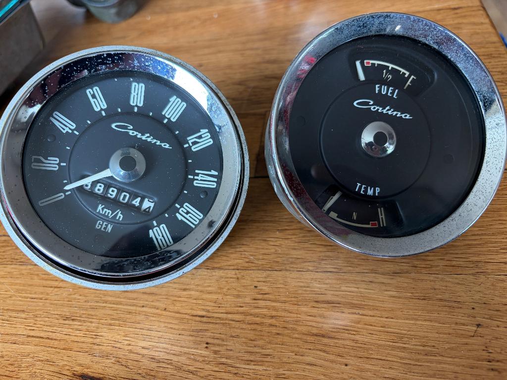 Ford Cortina dashboardmeters, Ophalen of Verzenden