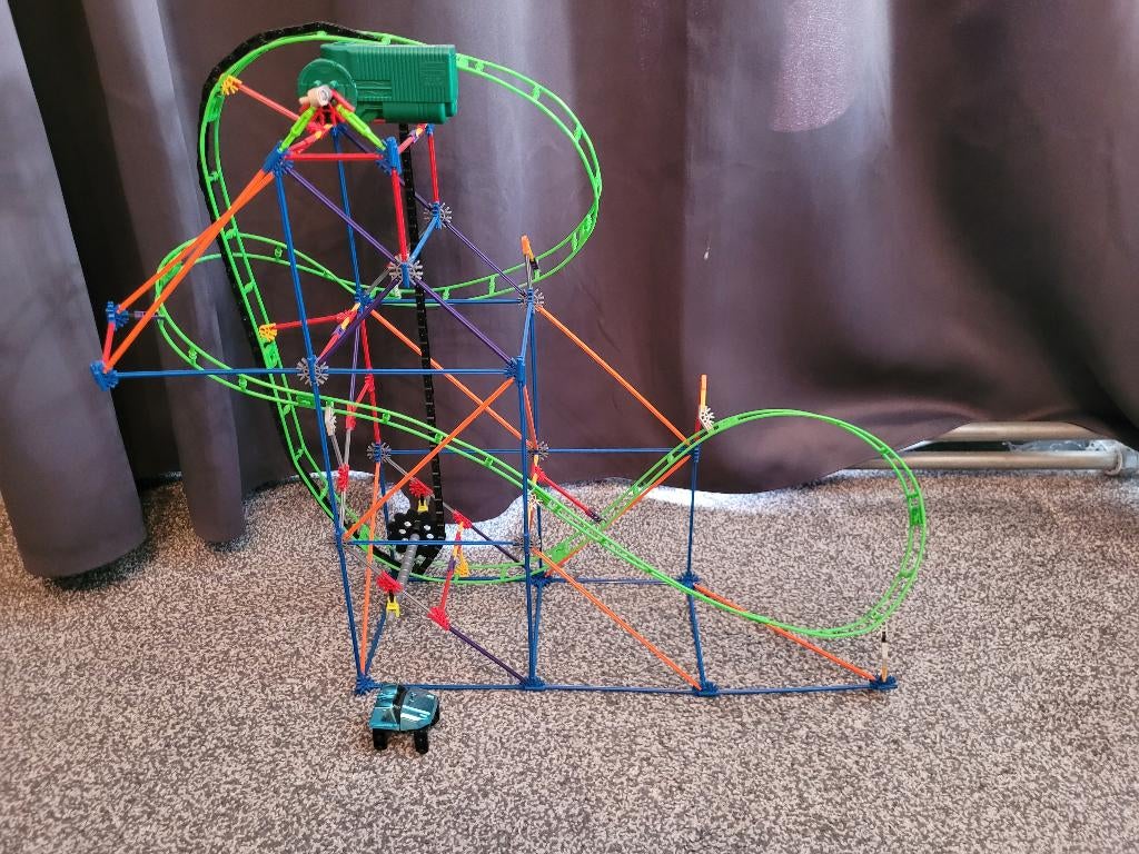 K'nex - Vertical Viper Coaster, Kinderen en Baby's, Speelgoed | Bouwstenen, Ophalen of Verzenden, Zo goed als nieuw, K'nex