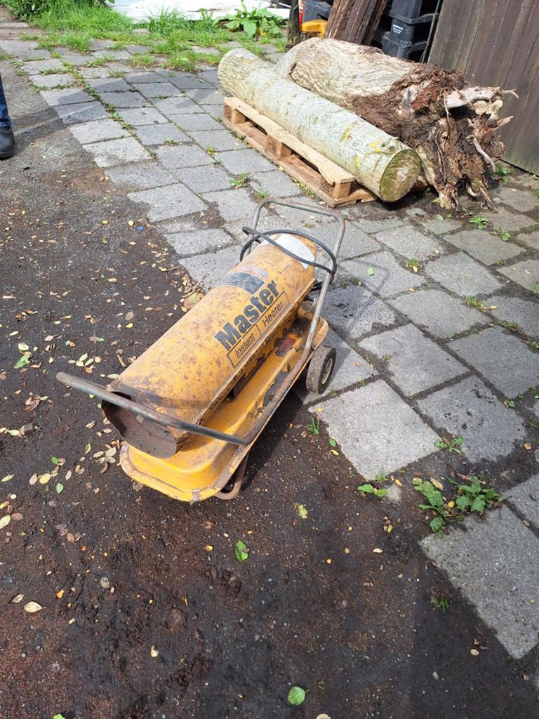 Werkende petroleumkachel, Master Instant Heater, Huis en Inrichting, Kachels, Ophalen, Gebruikt, Overige brandstoffen, Petroleumkachel
