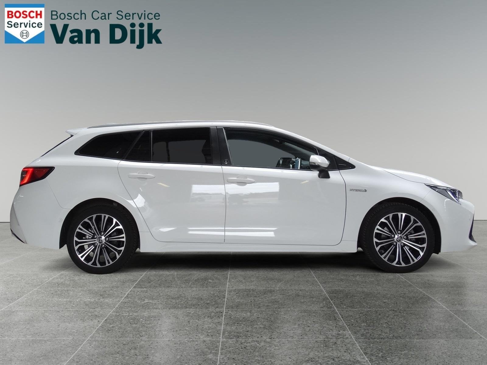 Toyota Corolla Touring Sports 1.8 Hybrid ACC|Camera|Keyless, Auto's, 1345 kg, 450 kg, Gebruikt, 4 cilinders