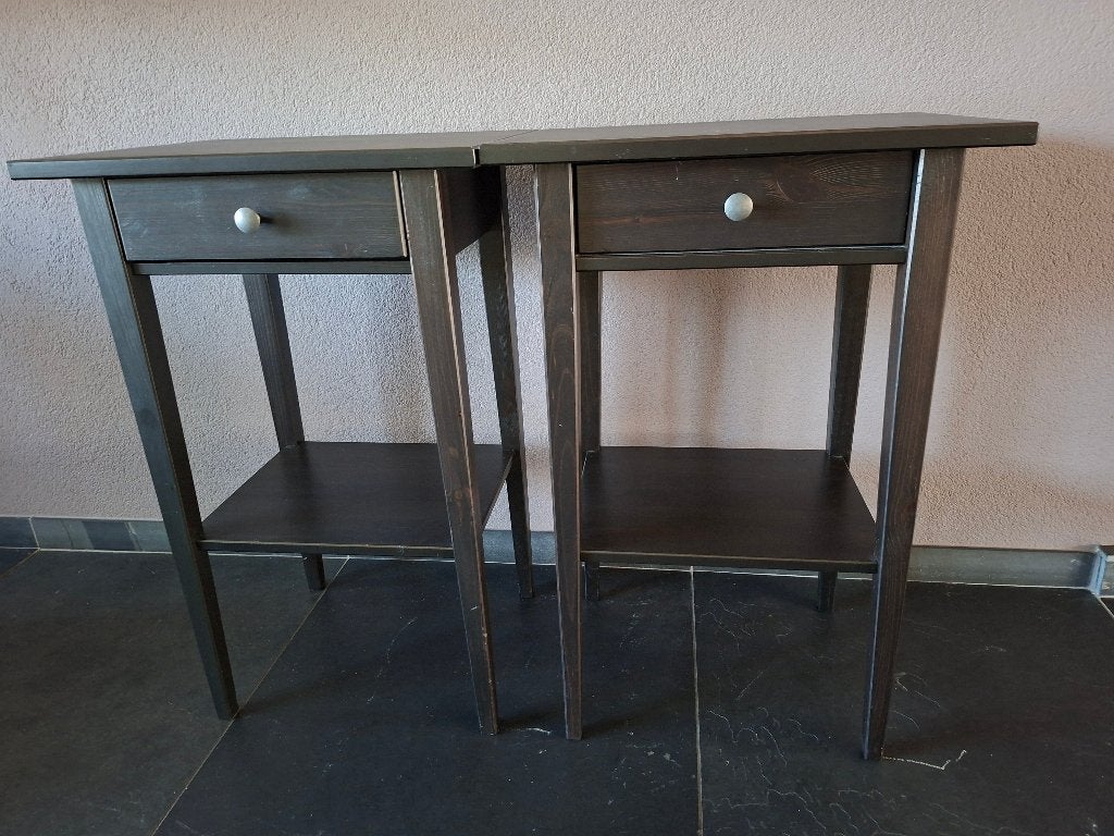 IKEA Hemnes 2 nachtkastjes zwart, Ophalen, Kunststof, Gebruikt, Minder dan 45 cm