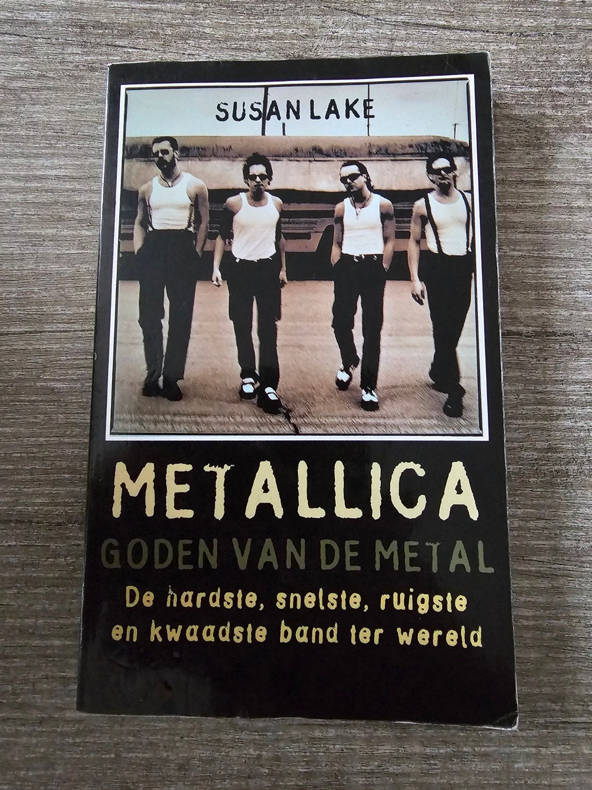 Metallica: goden van de Metal - Susan Lake Boek, Ophalen of Verzenden, Gelezen, Susan Lake