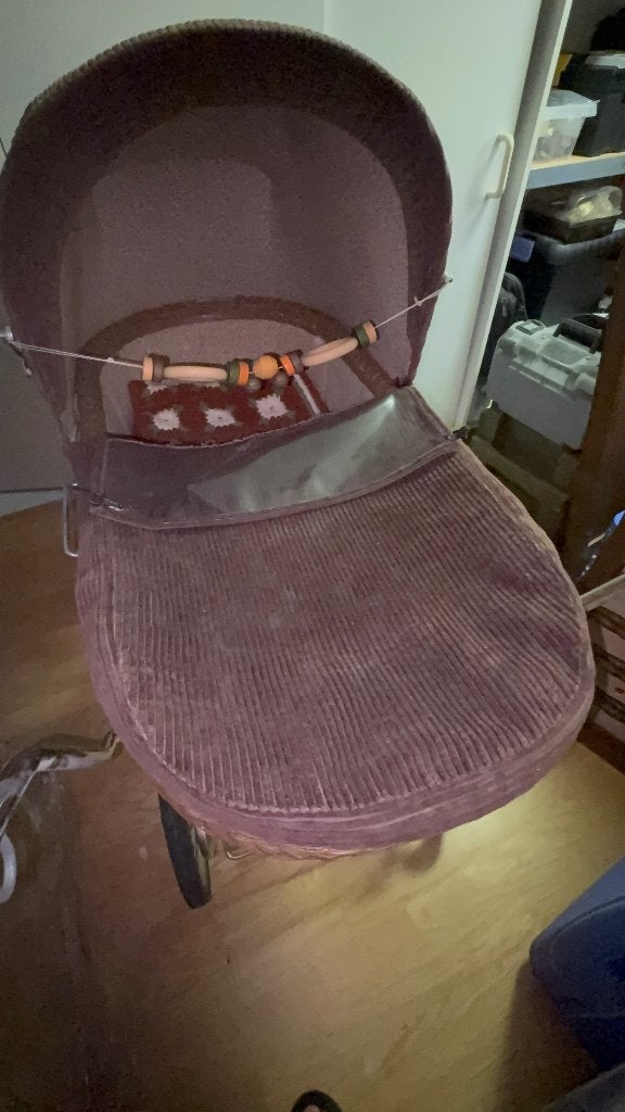 Gratis vintage kinderwagen,, Ophalen, Gebruikt, Reisbedje