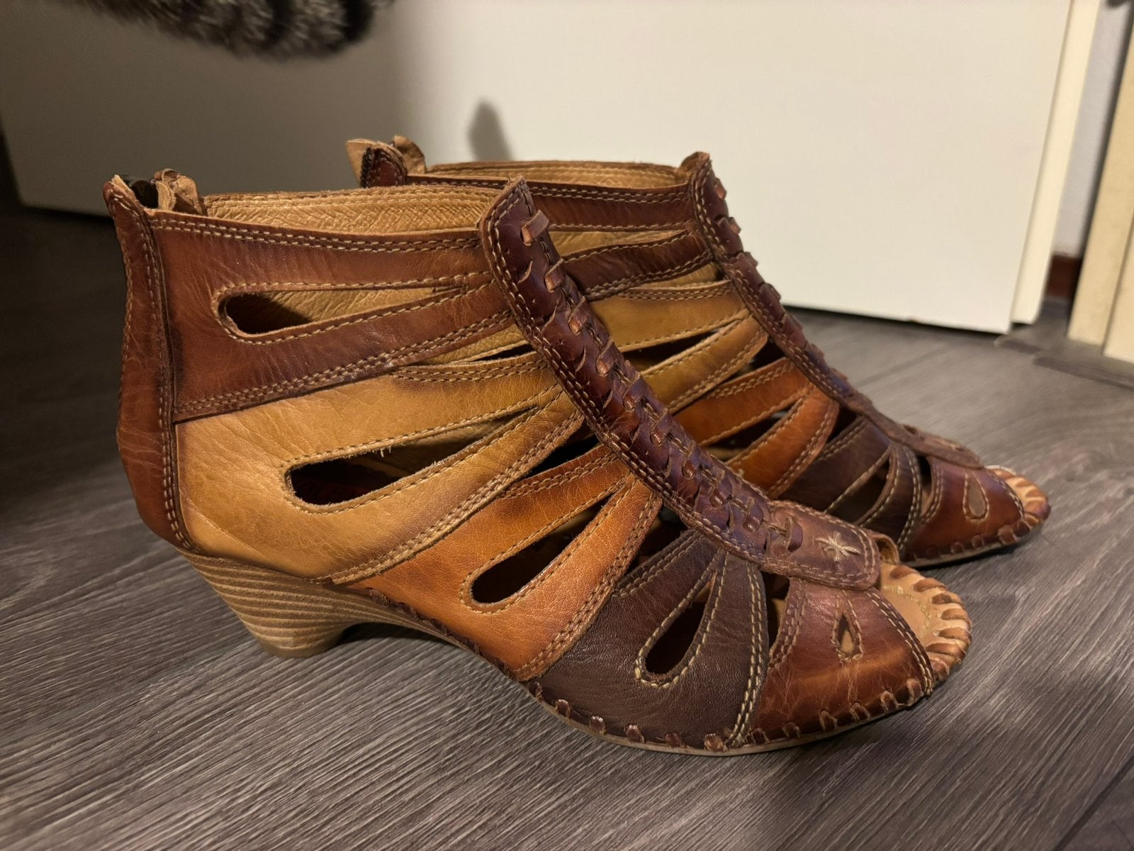 Pikolinos sandalen unieke uitvoering maat 36, Ophalen, Zo goed als nieuw, Sandalen of Muiltjes