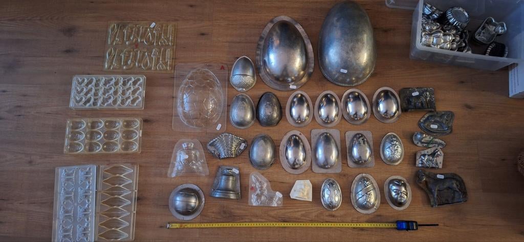Chocolade kunststof metalen mallen figuren eierschalen, Ophalen of Verzenden