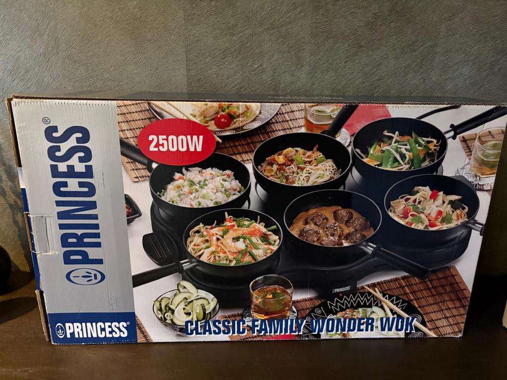 Princess Family wonder wok, Ophalen, Zo goed als nieuw, 4 t/m 7 personen