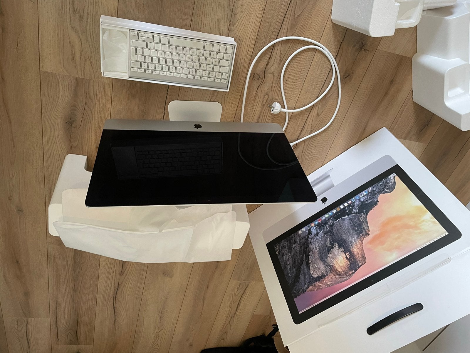 Apple iMac 21.5 inch (2013) - 8GB RAM, 1TB HDD, 2 tot 3 Ghz, IMac, Ophalen of Verzenden, Zo goed als nieuw