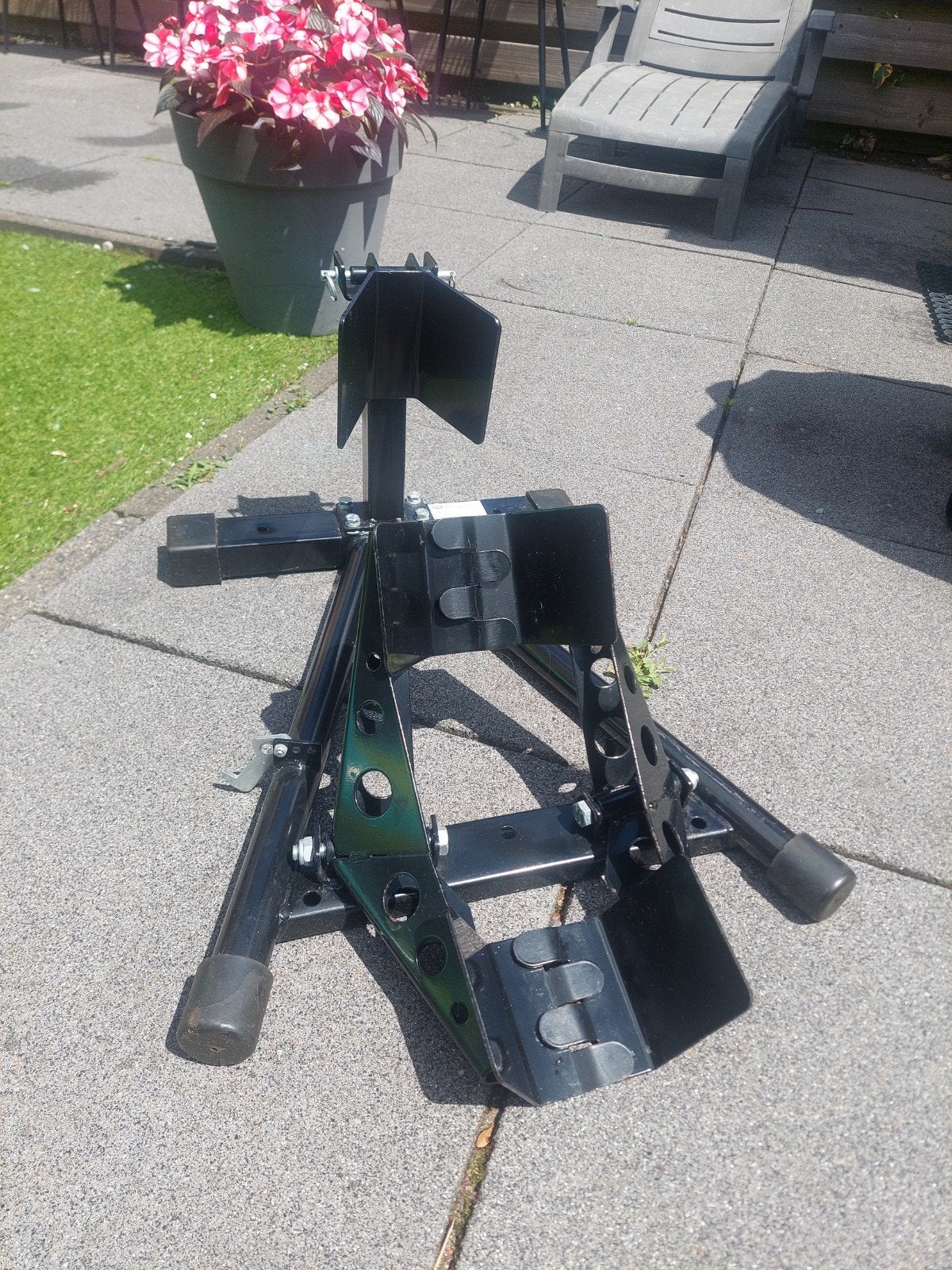Inrijwielklem zwart, Motoren, Ophalen