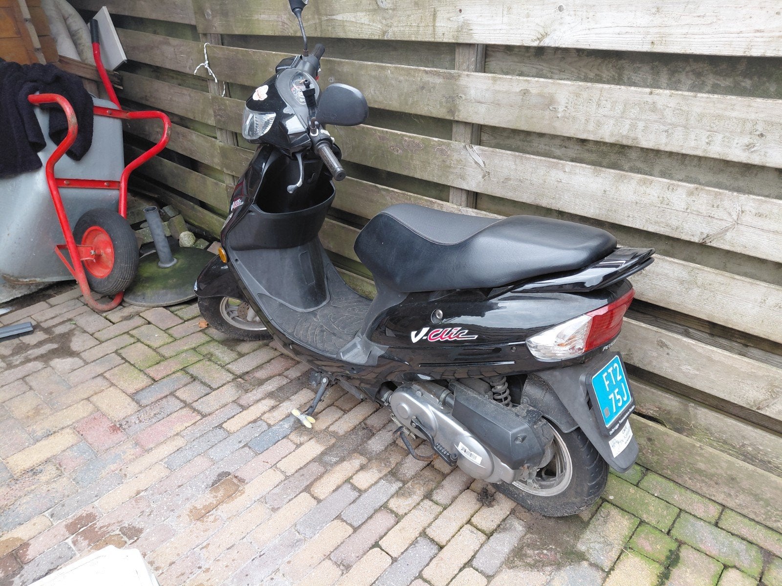 Peugeot v clic, Ophalen, Gebruikt, Uitlaat, Peugeot