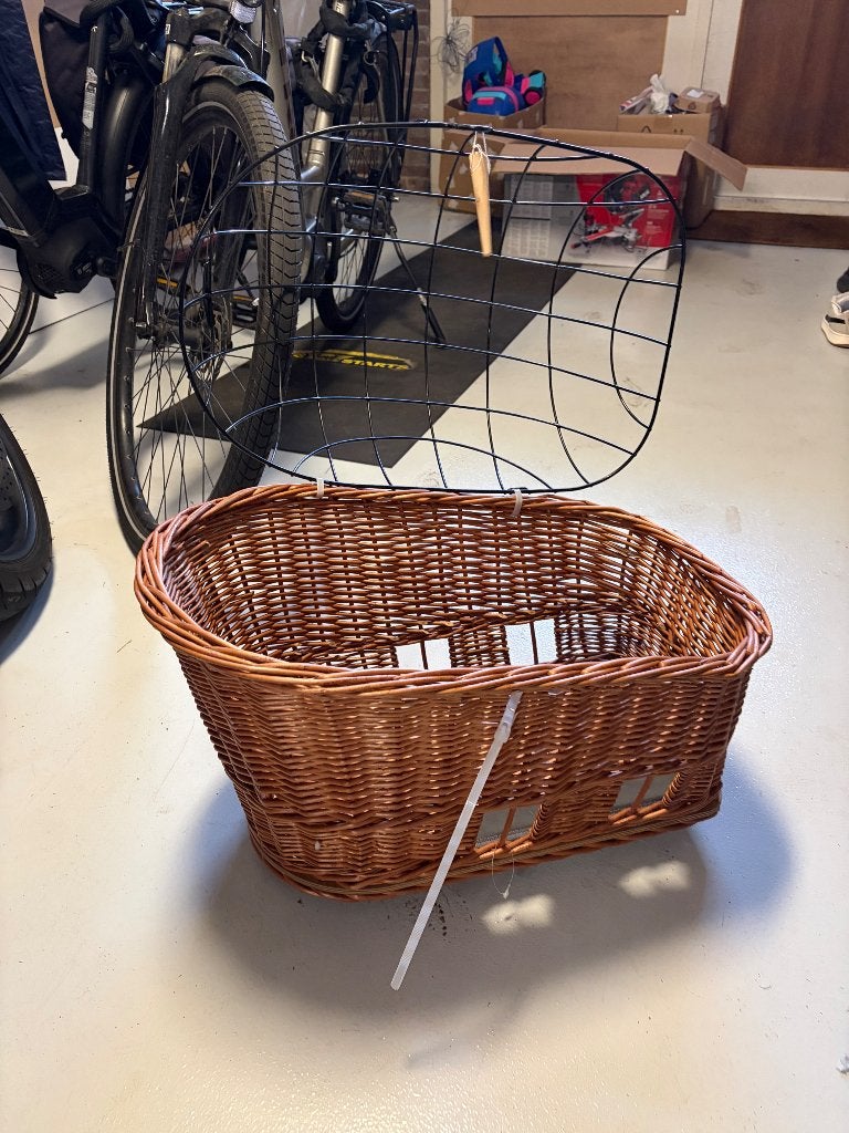 Honden mand voor op de fiets, Fietsen en Brommers, Fietsaccessoires | Fietsmanden, Ophalen, Zo goed als nieuw, Overige typen