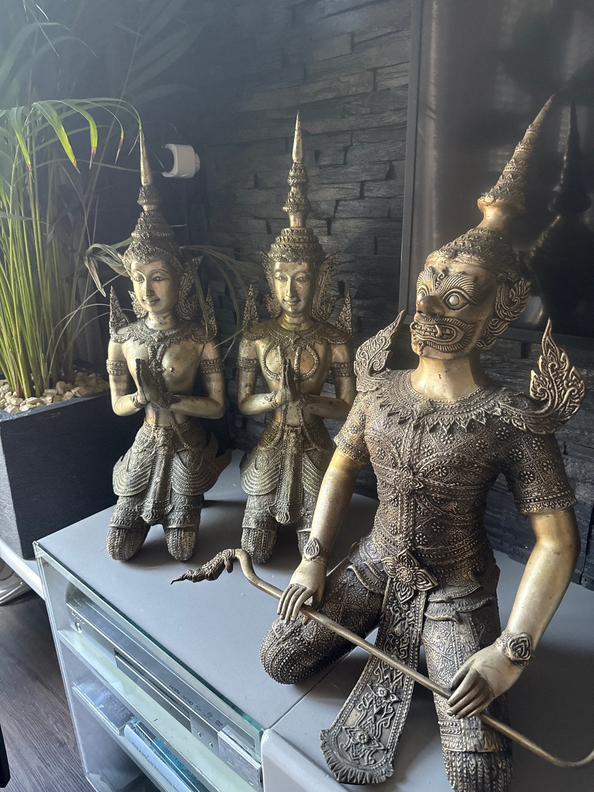 Grote Thaise Beelden Set  3x (brons verzilverd), Antiek en Kunst, Kunst | Niet-Westerse kunst, Goud, Versierd, Overige herkomsten