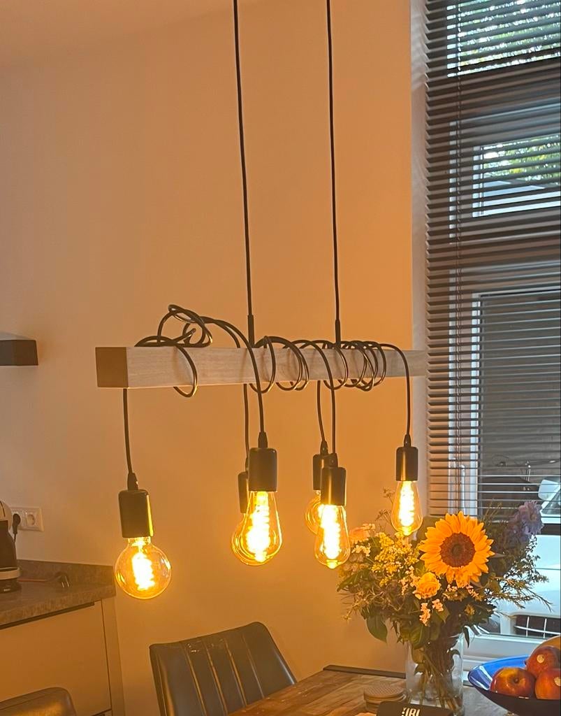 Industriële hanglamp met houten balk en 6 lampen, Ophalen, Zo goed als nieuw, Hout, 75 cm of meer
