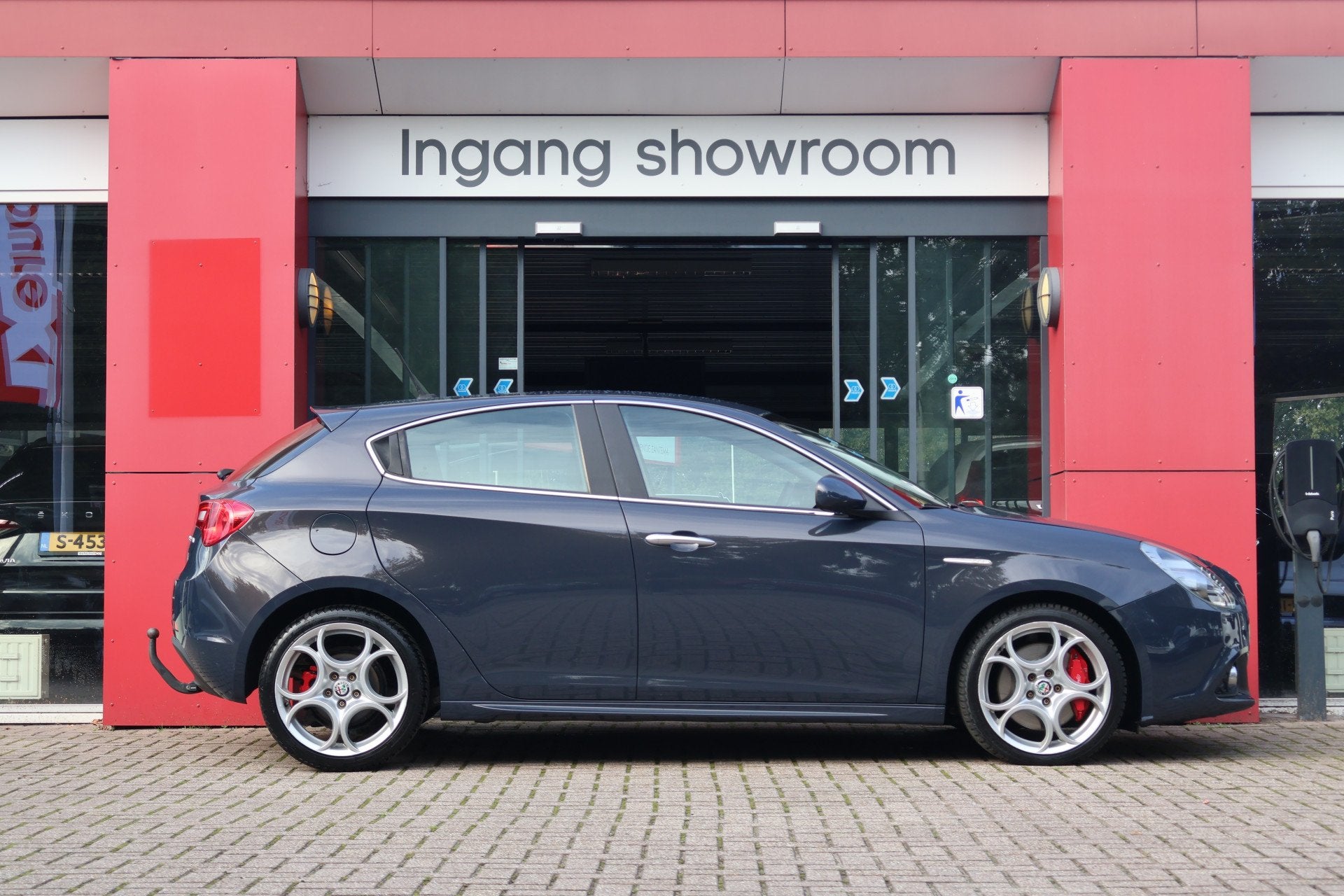 Alfa Romeo Giulietta 1.6 JTDm Super Automaat | Origineel NL, Stof, 4 cilinders, Origineel Nederlands, Bedrijf