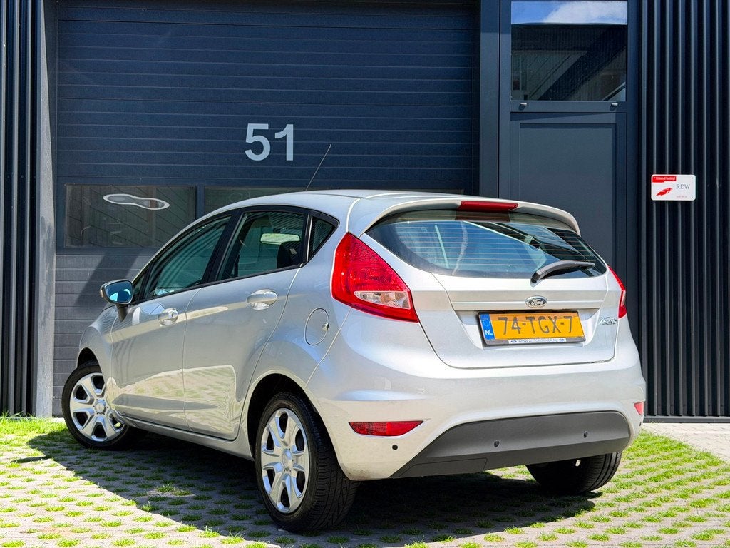 Ford Fiesta 1.4 Trend | Automaat | Airco | 1e Eigenaar | NAP, Auto's, Euro 5, Zwart, 4 cilinders, Origineel Nederlands