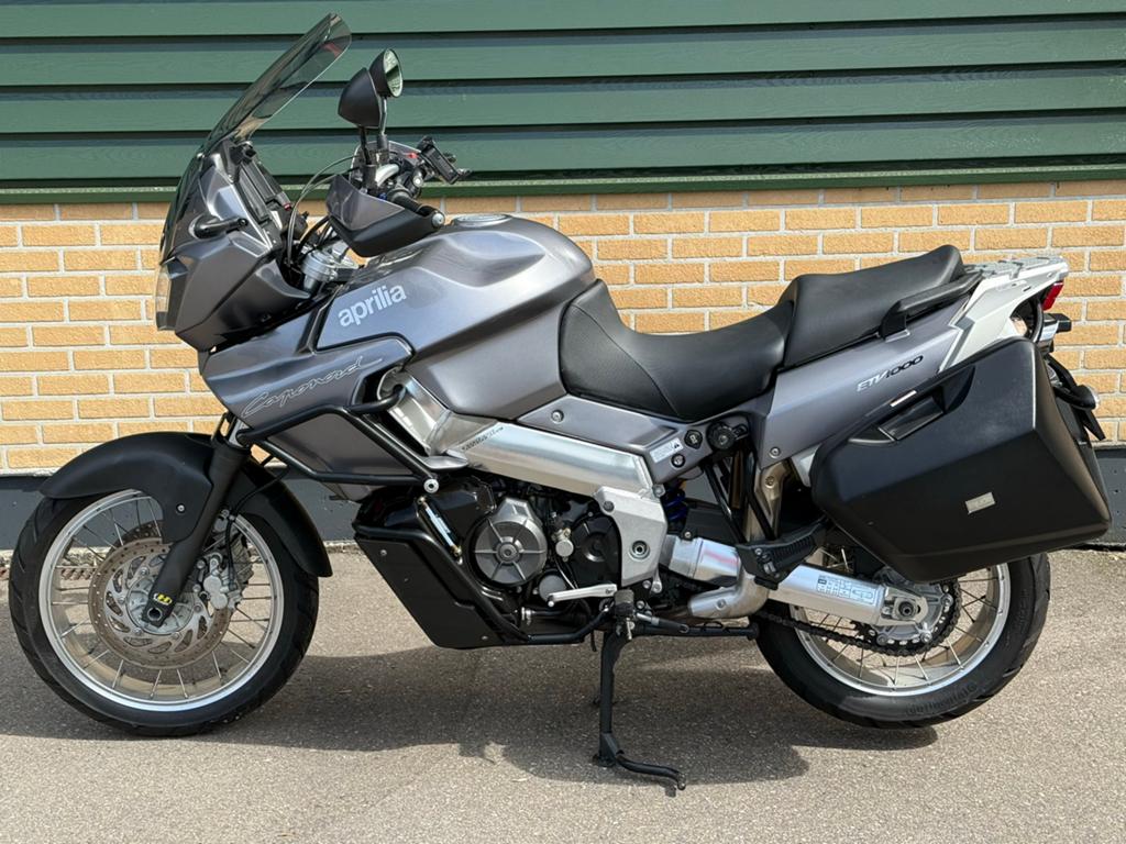 Aprilia Caponord 2004 - met lage km-stand, Occasion, Particulier, Toermotor, Handgeschakeld