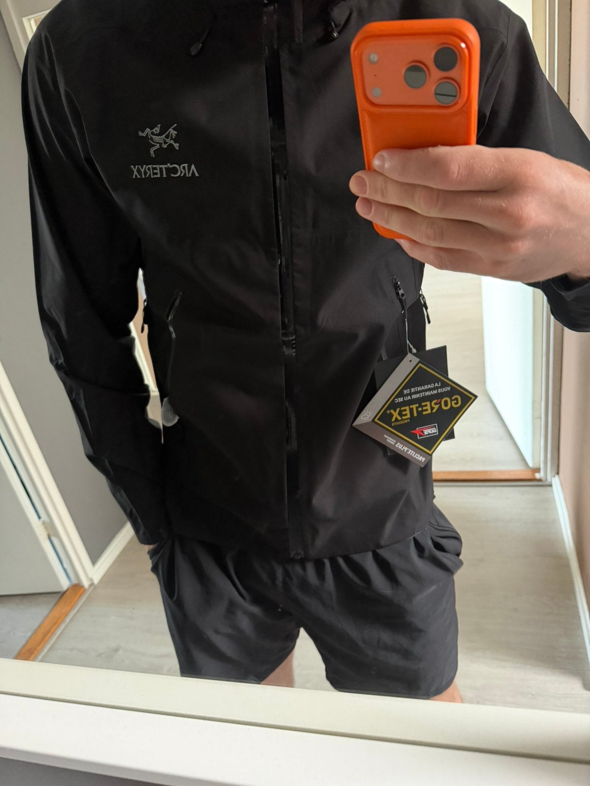 Arc’teryx Beta LT – Zwart | Maat M | Nieuw & ongebruikt, Ophalen of Verzenden, Zo goed als nieuw, Zwart