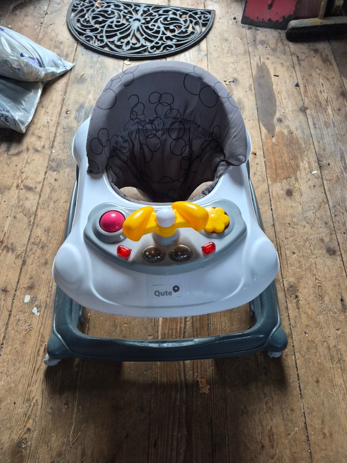 Qute Baby Walker - Grijs met speelblad, Ophalen of Verzenden