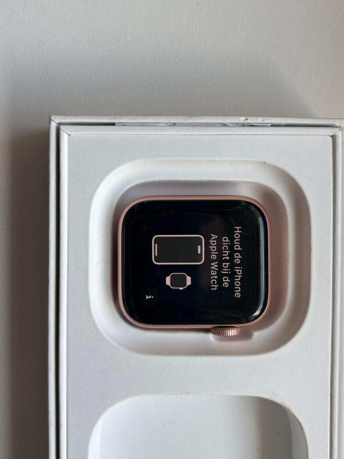 Apple Watch SE 2020, Afstand, IOS, Ophalen of Verzenden, Zo goed als nieuw
