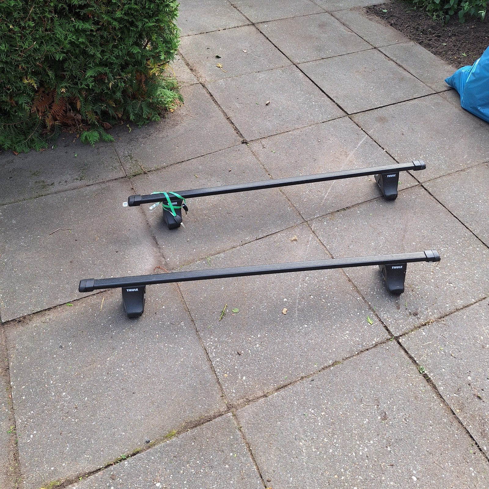 Thule dakdragers met sleutels, Auto diversen, Ophalen, Gebruikt