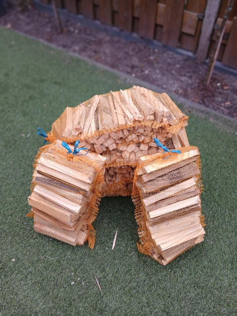 Aanmaakhout/ fijn hout/ droog hout/ schoon hout, Minder dan 3 m³, Ophalen