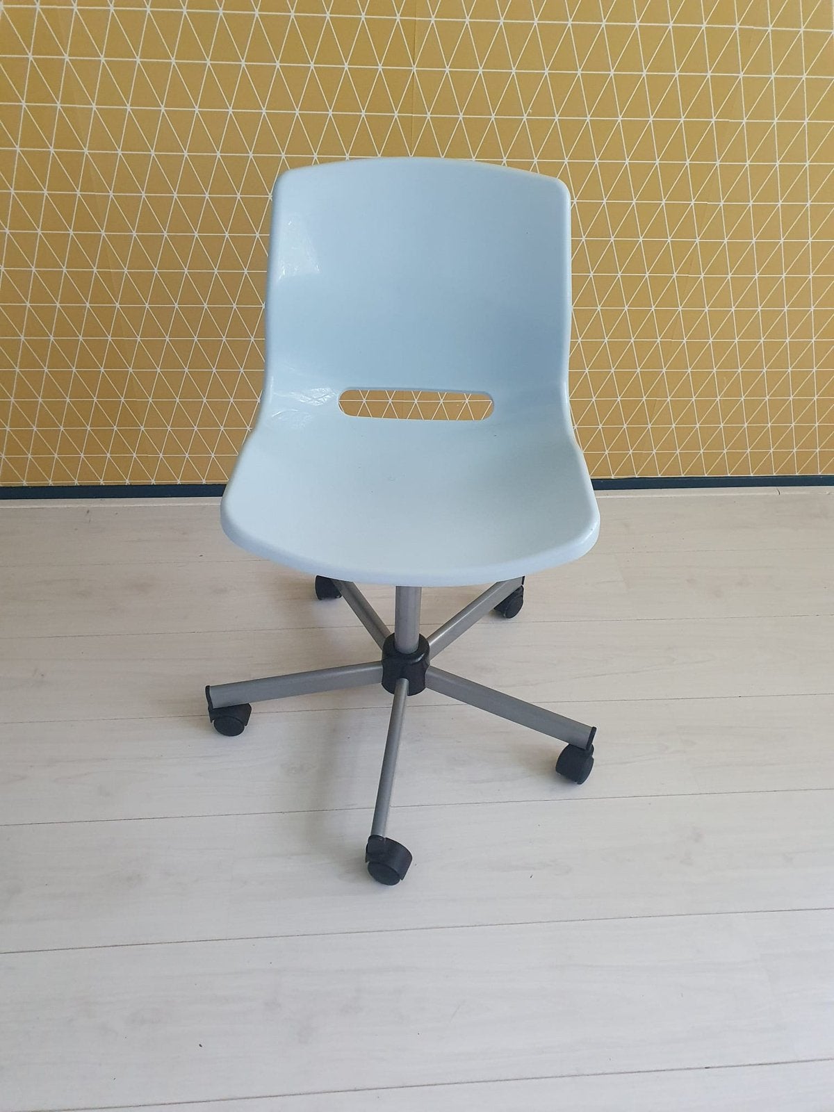 Ikea bureaustoel gratis lichtblauw, Ophalen, Gebruikt, Zwart