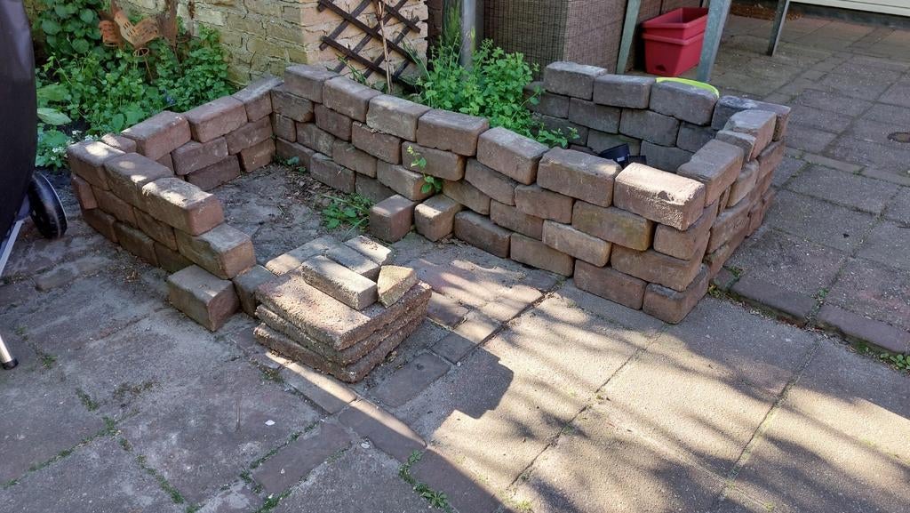 Gratis af te halen klinkers, Ophalen of Verzenden, Overige vormen, Steen, Minder dan 30 cm