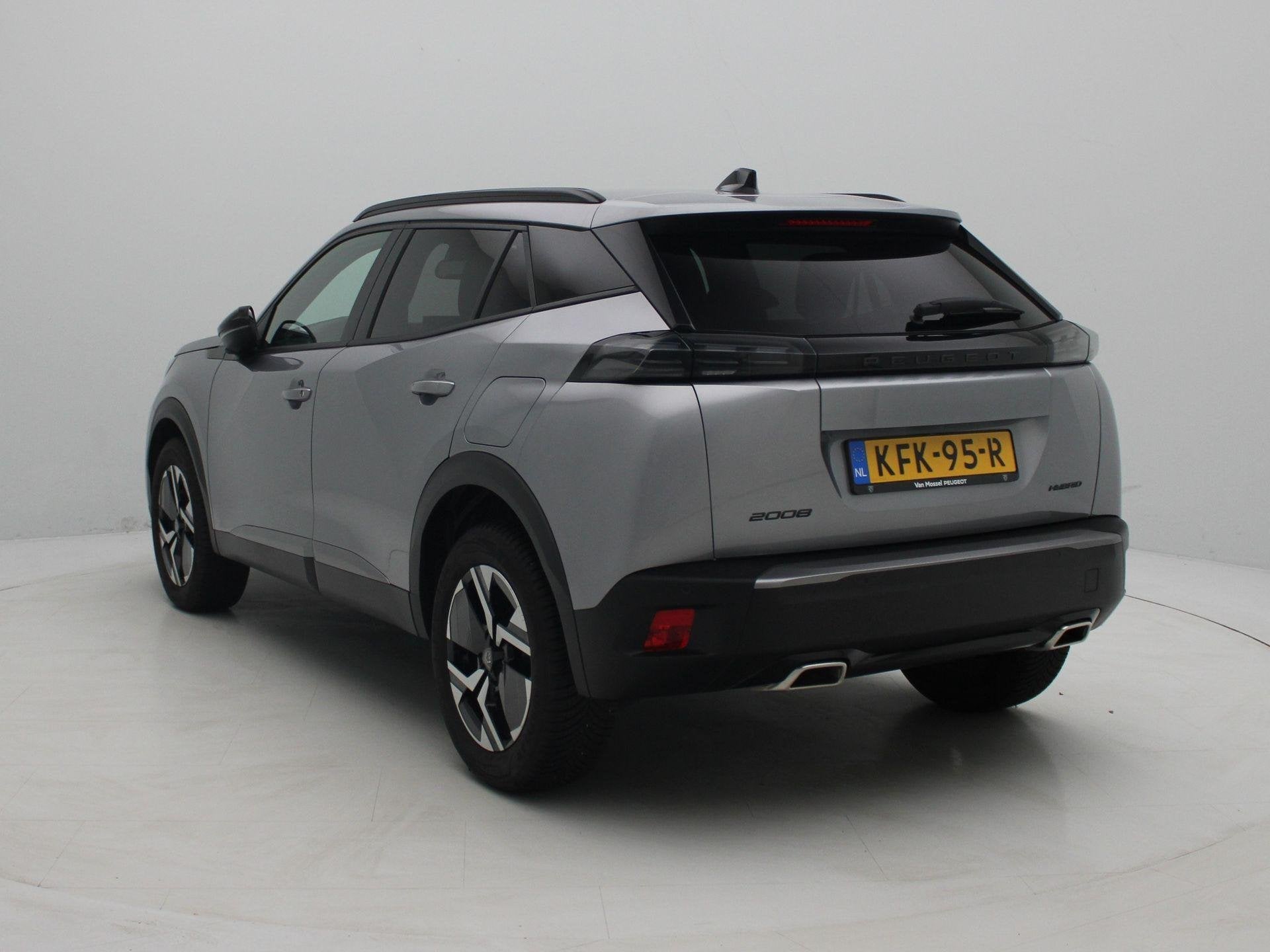 Peugeot 2008 1.2 Hybrid 136 GT | Apple Carplay/Android Auto, Auto's, Gebruikt, Euro 6, 1199 cc, Leder en Stof