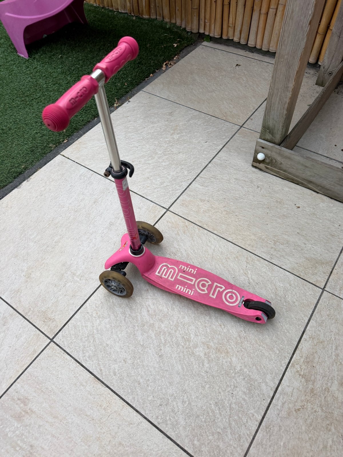 Roze Mini Micro step voor kinderen, Fietsen en Brommers, Steps, Ophalen of Verzenden, Gebruikt, Gewone step
