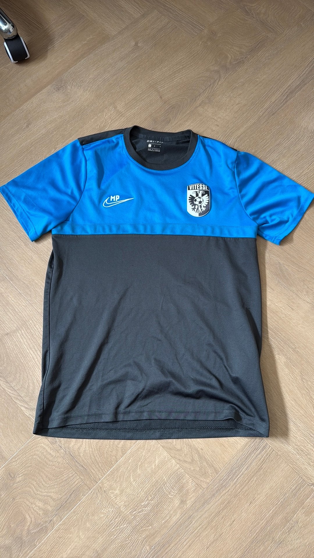 Vitesse Nike Dri-Fit Shirt - Maat L, Maat L, Ophalen of Verzenden, Zo goed als nieuw, Shirt