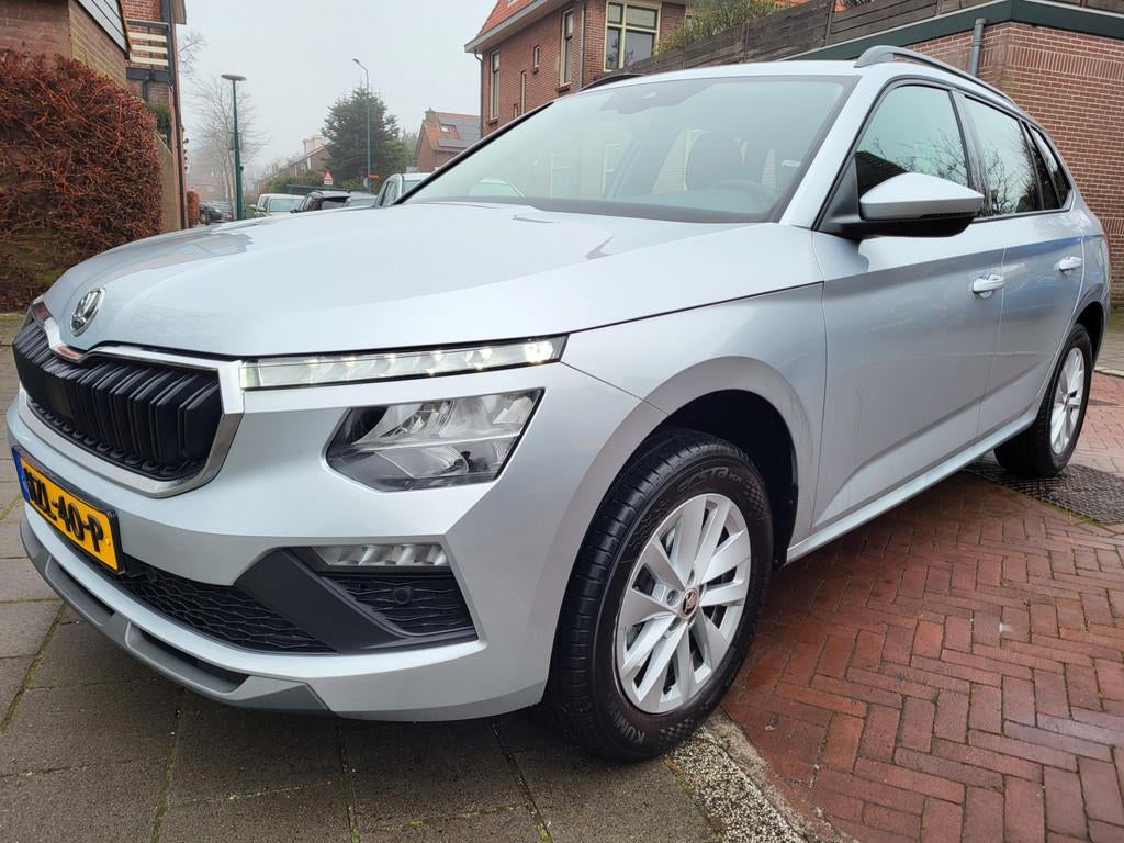 Skoda KAMIQ 1.0 TSI Essence, Gebruikt, Euro 6, Startonderbreker, Grijs