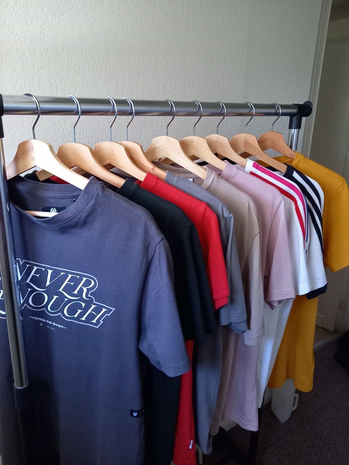 Diverse T-shirts (Adidas, Daily Paper, Distrikt Nørrebro), Ophalen of Verzenden