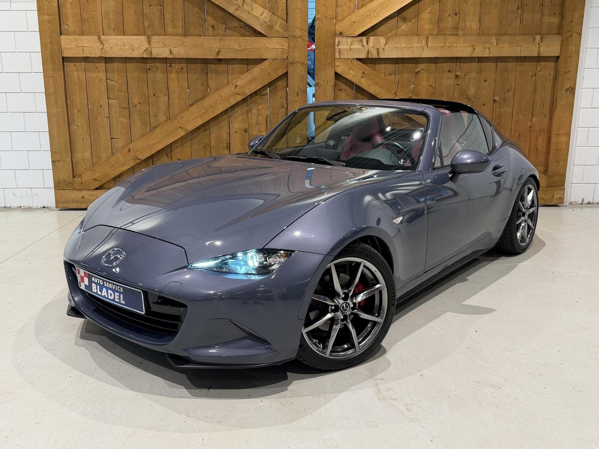 Mazda MX-5 RF 2.0 SkyActiv-G RF Apple carplay/Clima/Camera/L, Auto's, Mazda, Achterwielaandrijving, Gebruikt, Euro 6, 4 cilinders
