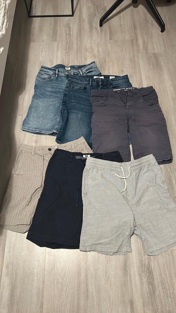 Pakket 6 korte broeken maat S (maat 28), Kleding | Heren, Heren-kledingpakketten, Ophalen of Verzenden, Zo goed als nieuw