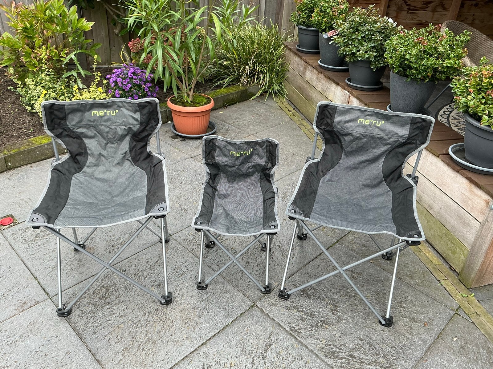 Meru campingstoelen - 2 volwassen, 1 kinderstoel, Caravans en Kamperen, Ophalen of Verzenden, Gebruikt, Campingstoel