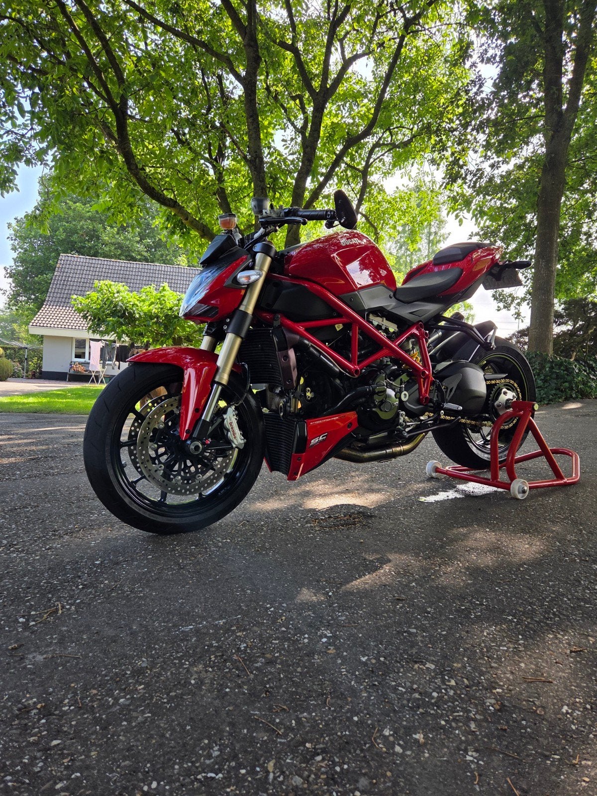 Ducati Streetfighter 848 (2013), Motoren, 2 cilinders, Sportuitlaat, Motorrijbewijs A, 848 cc