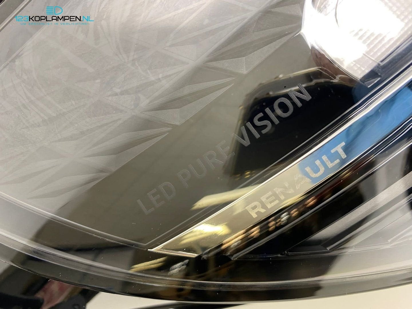 (VR) Renault Clio V 5 Full Led Pure Vision koplamp rechts co, Gebruikt, -, Renault, -