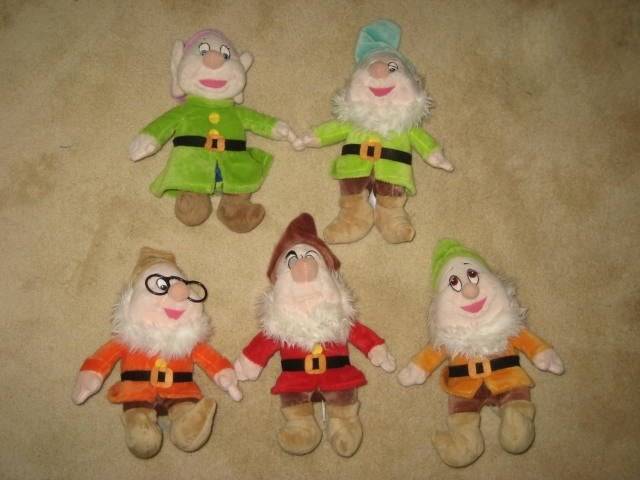 Dwergen knuffels 6 stuks Dopey Bashful Grumpy Doc Sleep ZGAN, Kinderen en Baby's, Ophalen of Verzenden, Zo goed als nieuw, Overige typen