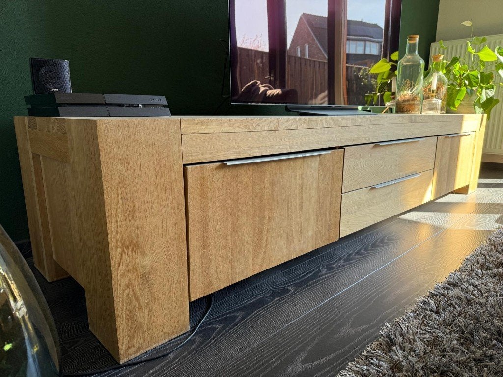 TV-meubel van massief hout, Gebruikt, Ophalen of Verzenden, Minder dan 100 cm, 50 tot 75 cm