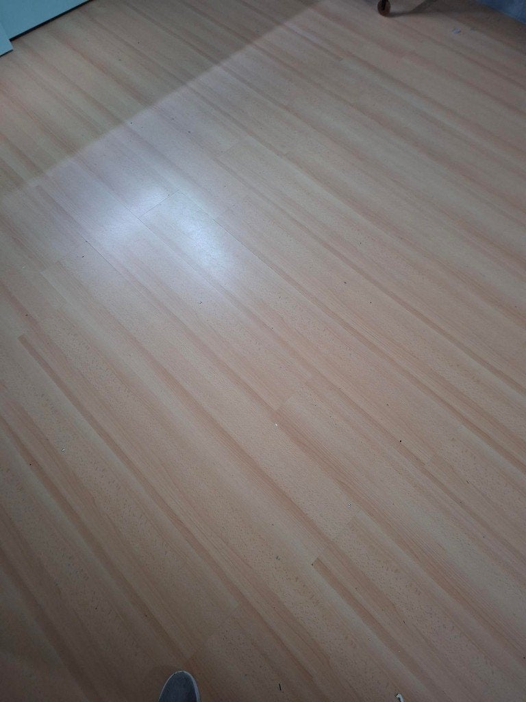 GRATIS Laminaat 20 m² gebruikt en 4,5 m² nieuw in doos, Doe-het-zelf en Verbouw, Vloerdelen en Plavuizen, Ophalen, Gebruikt, 50 tot 150 cm