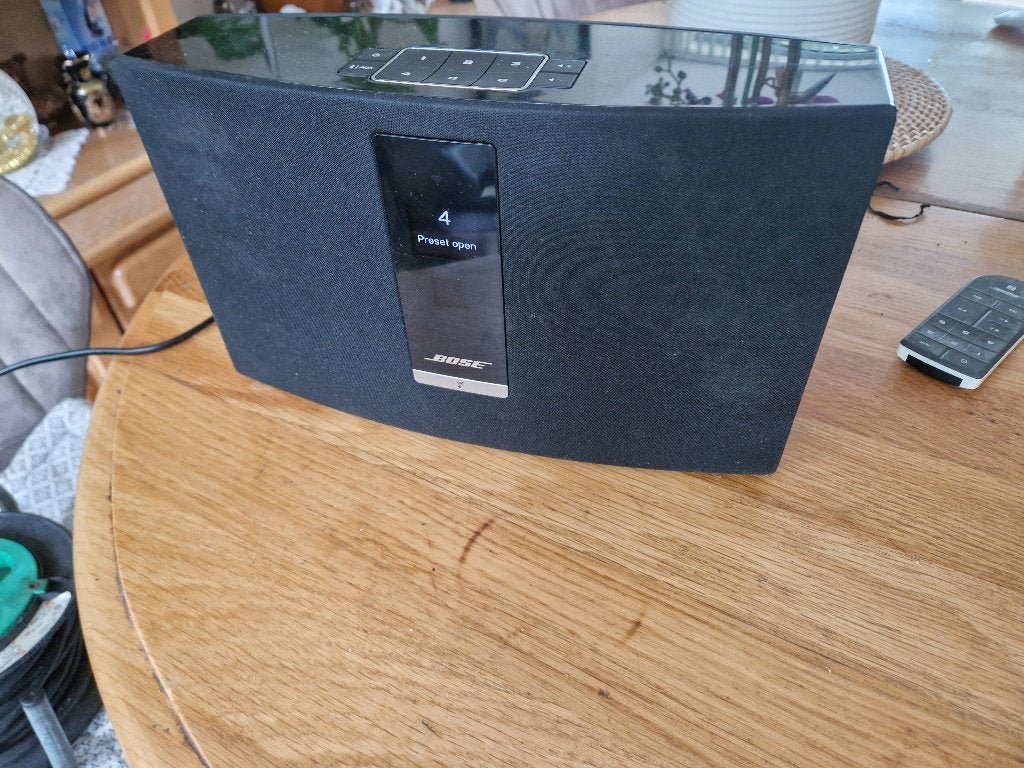 BOSE SoundToch 20 Wireless music System met remote control, Audio, Tv en Foto, Luidsprekers, Overige typen, Ophalen of Verzenden