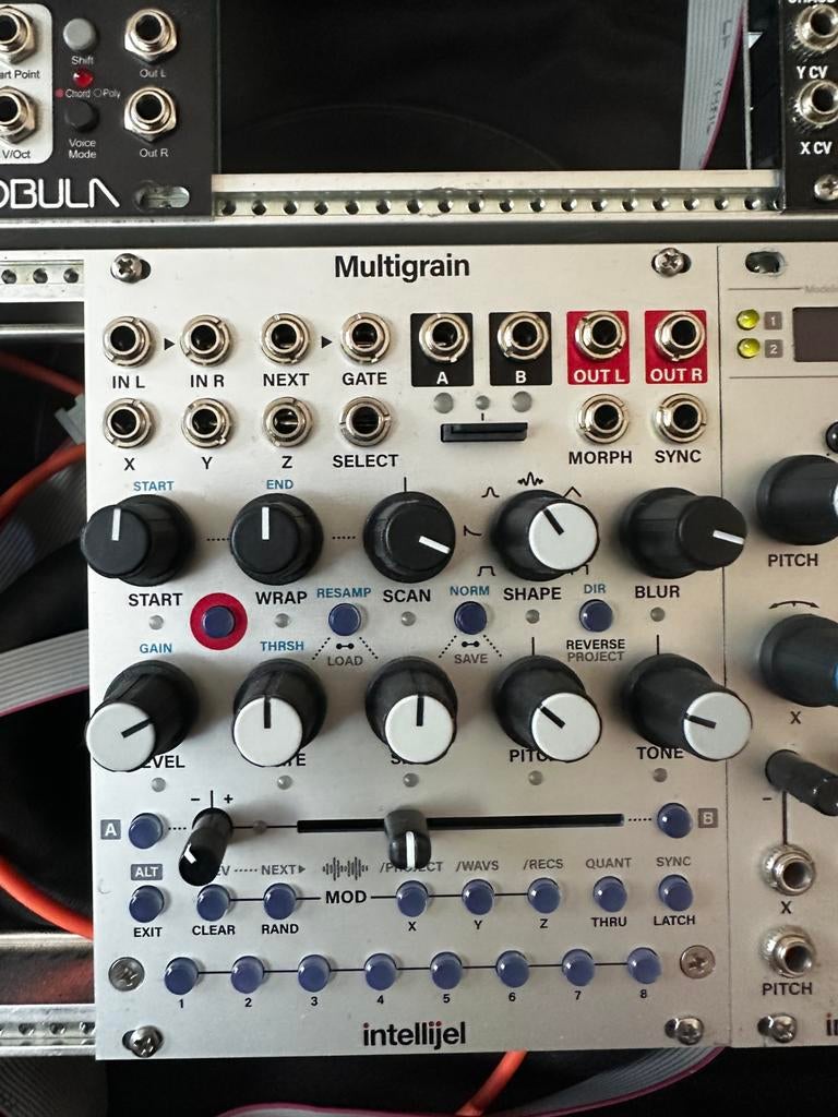 Veel modules te koop verhuisd naar Azië en meer ziefoto, Muziek en Instrumenten, Ophalen of Verzenden, Zo goed als nieuw, Overige aantallen