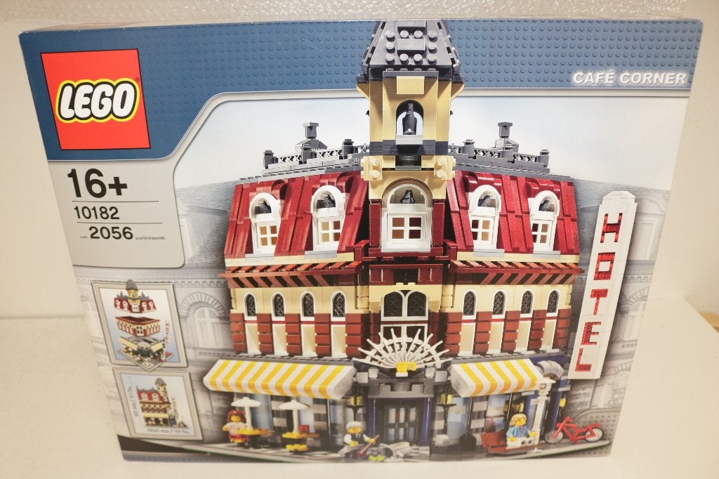LEGO 10182 Creator Cafe Corner met doos gesealde zakjes, Lego, Nieuw, Ophalen of Verzenden, Ongeopend/sealed