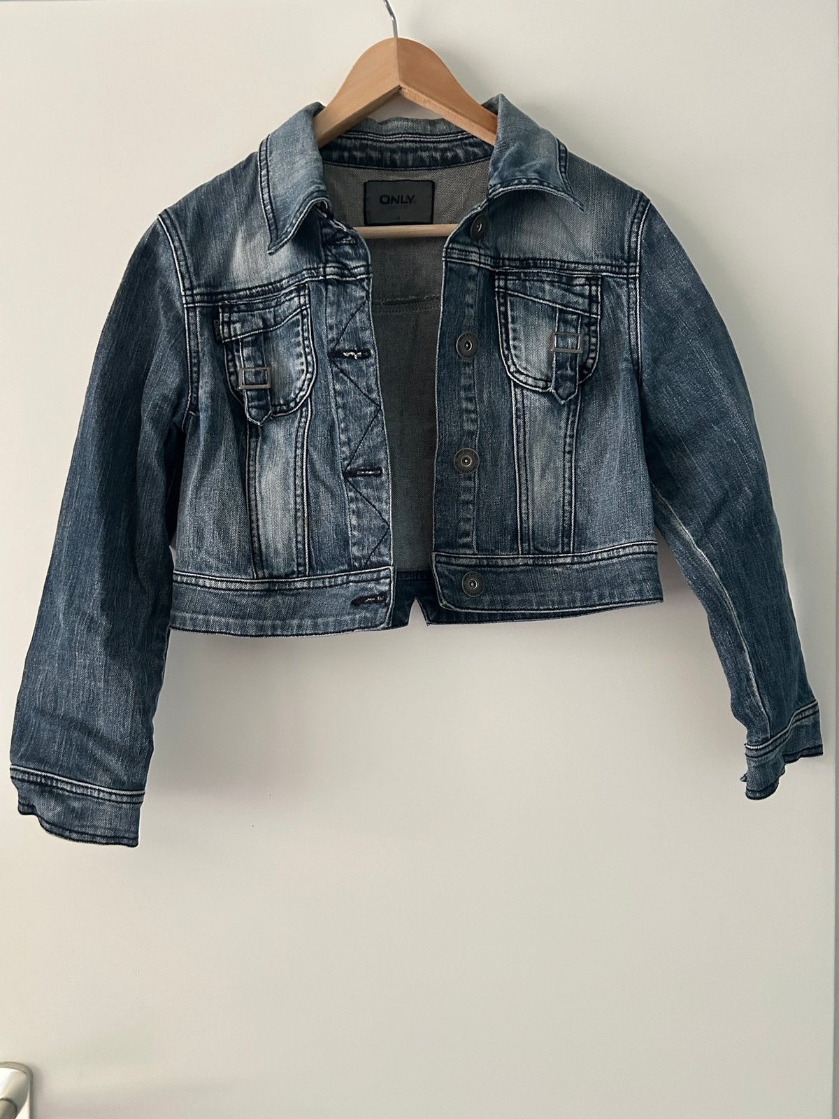 Leuk, kort spijkerjasje van de Only in maat M, Ophalen of Verzenden, Zo goed als nieuw, Maat 38/40 (M), Blauw