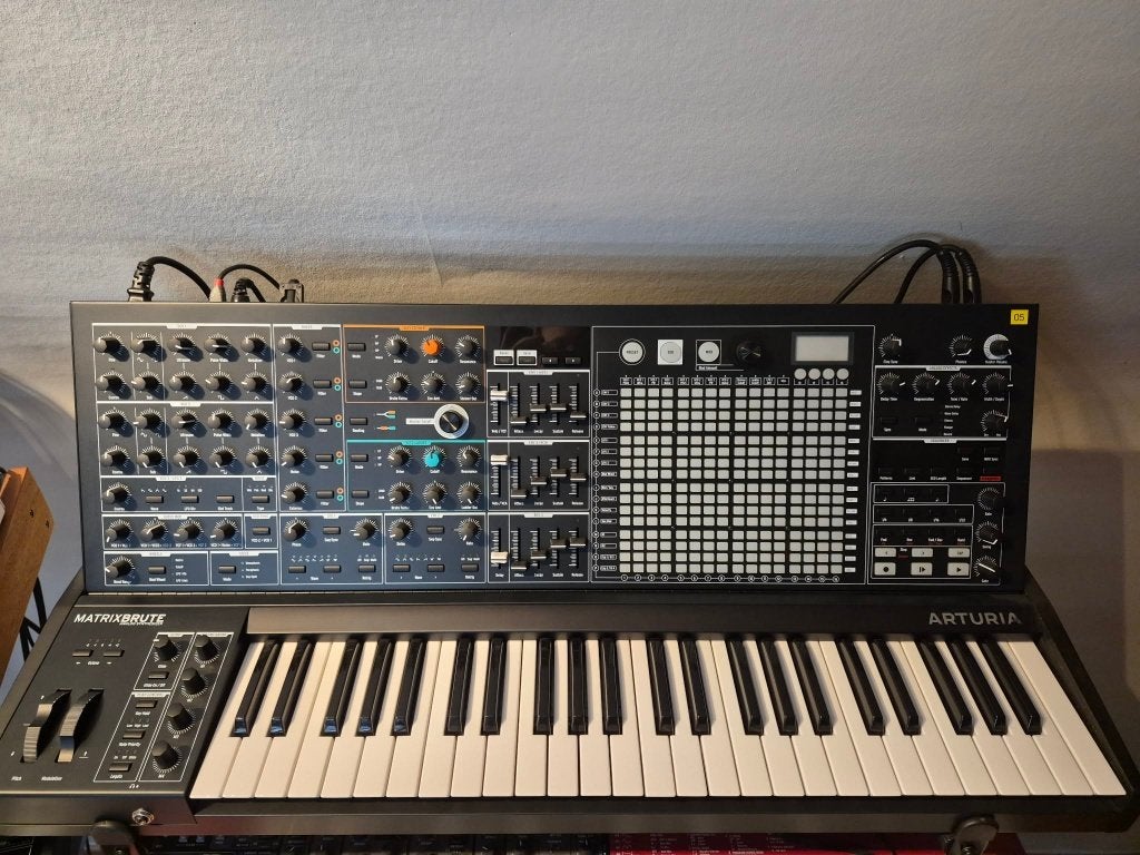Arturia Matrixbrute Noir - PRIJSVERLAGING, Muziek en Instrumenten, Zo goed als nieuw, Met midi-aansluiting, Ophalen, 49 toetsen