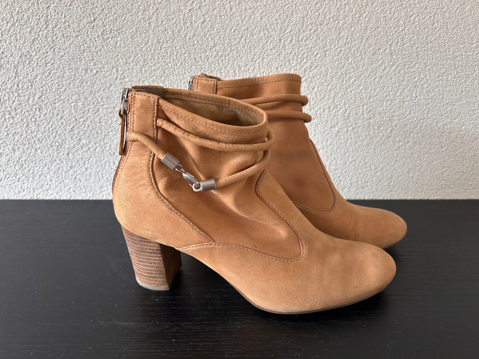 Easy comfort lichtbruine suede Ecco laars 36, Kleding | Dames, Schoenen, Bruin, Lage of Enkellaarzen, Ophalen of Verzenden, Gedragen