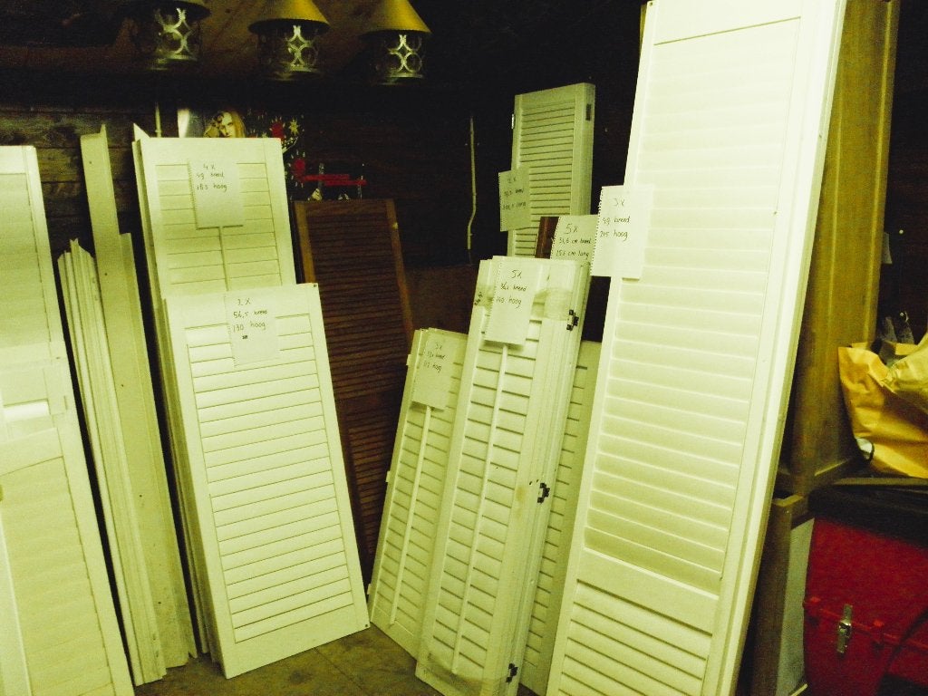 shutters meerdere afmetingen 10 euro per stuk, Ophalen, Gebruikt, Wit, Hout
