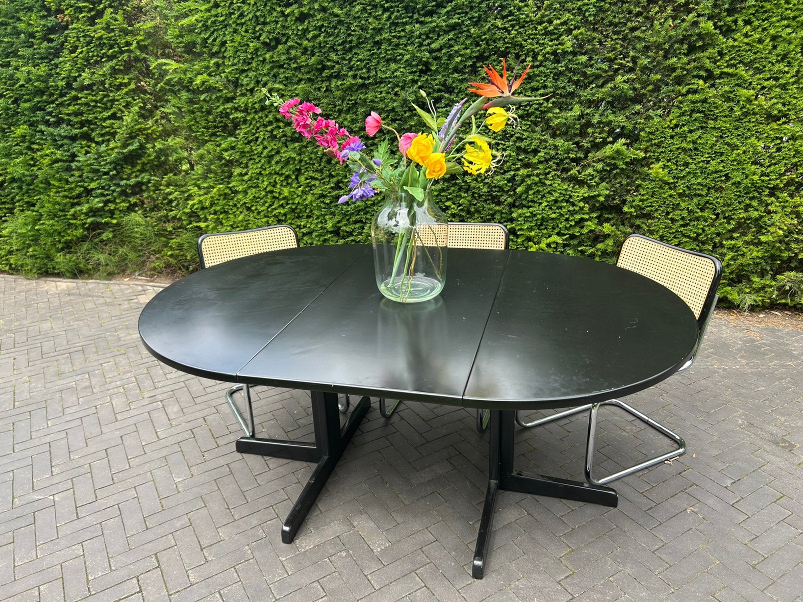 Thonet tafel uitschuifbaar zwart, Huis en Inrichting, Tafels | Eettafels, Ophalen, Modern design, Gebruikt, 50 tot 100 cm